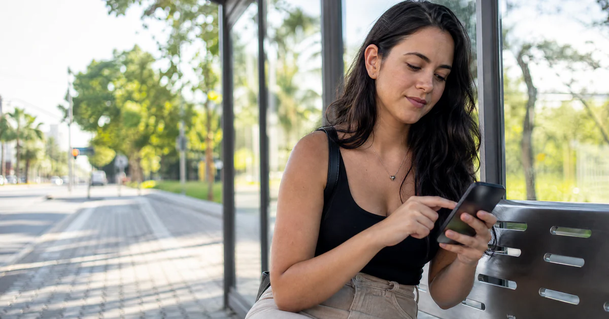 Low ticket: o que é, como funciona e como montar uma página que vende por impulso